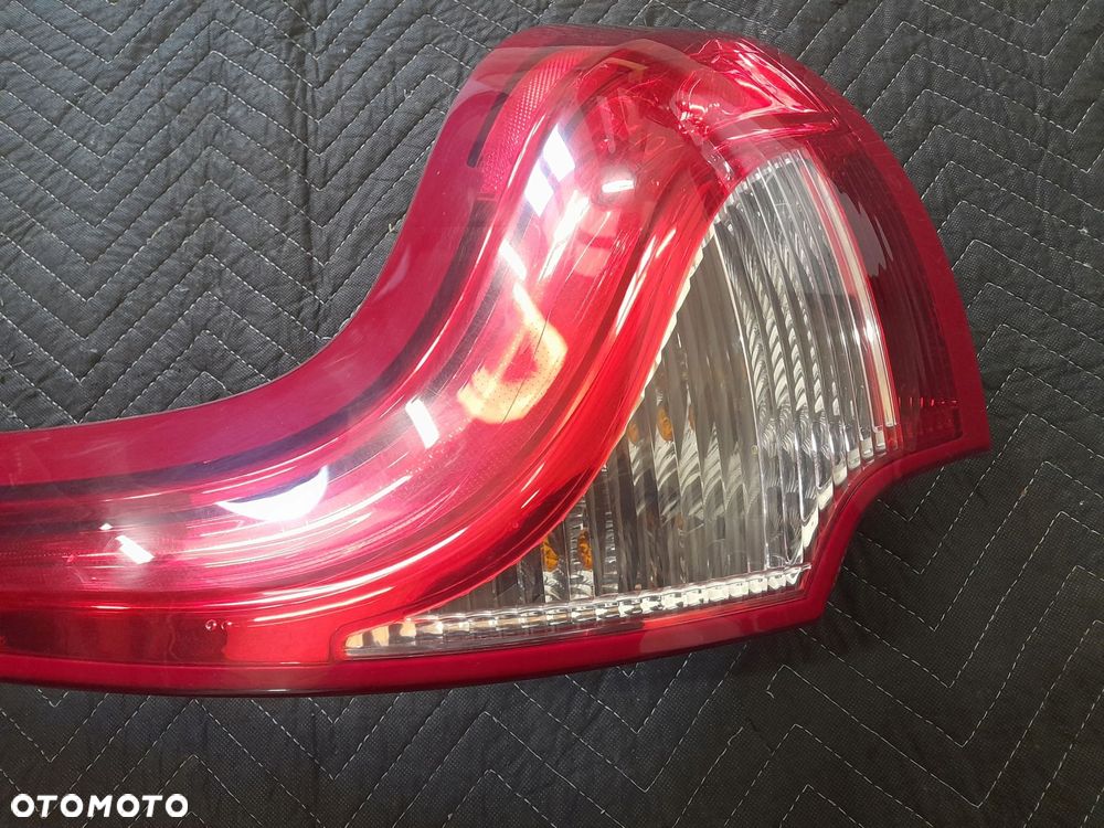 lampa prawy tył 31323035 volvo xc60 lift 2014r - 3