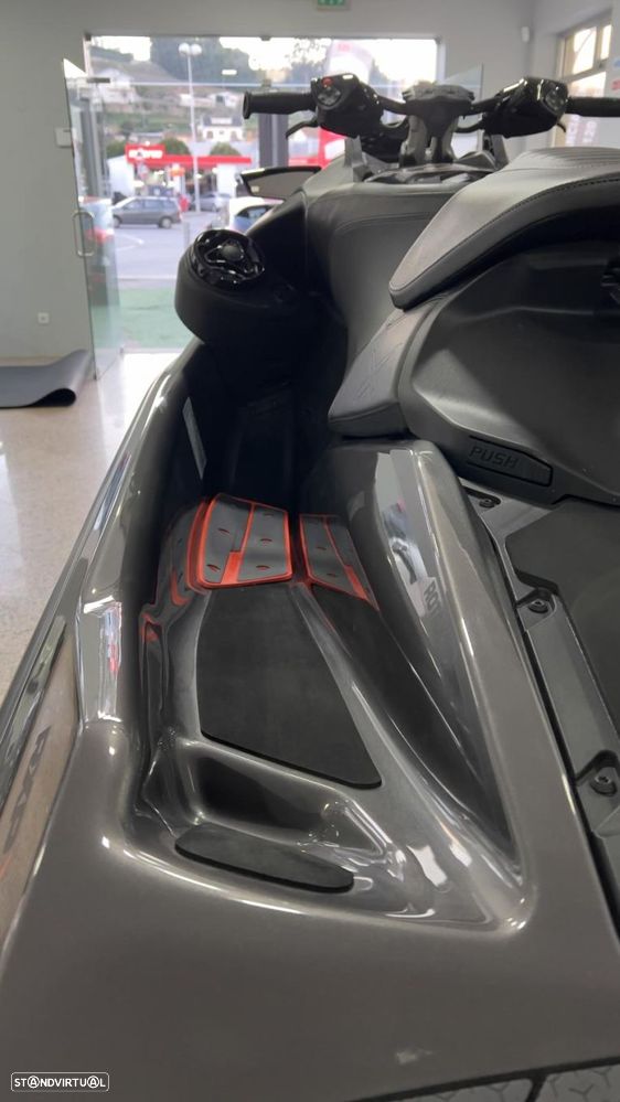 Sea-Doo RXP-X RS - 8