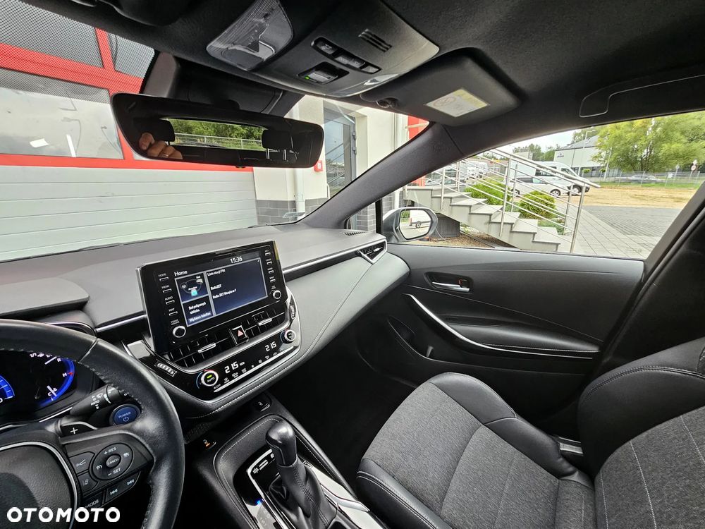Toyota Corolla - 29