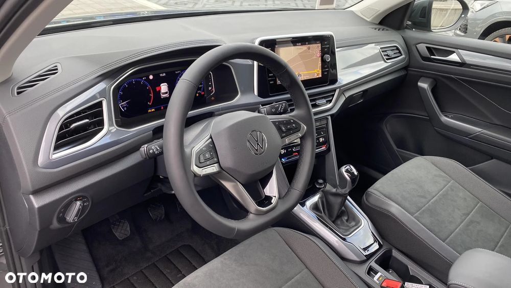 Volkswagen T-Roc 1.5 TSI Final Edition - 19