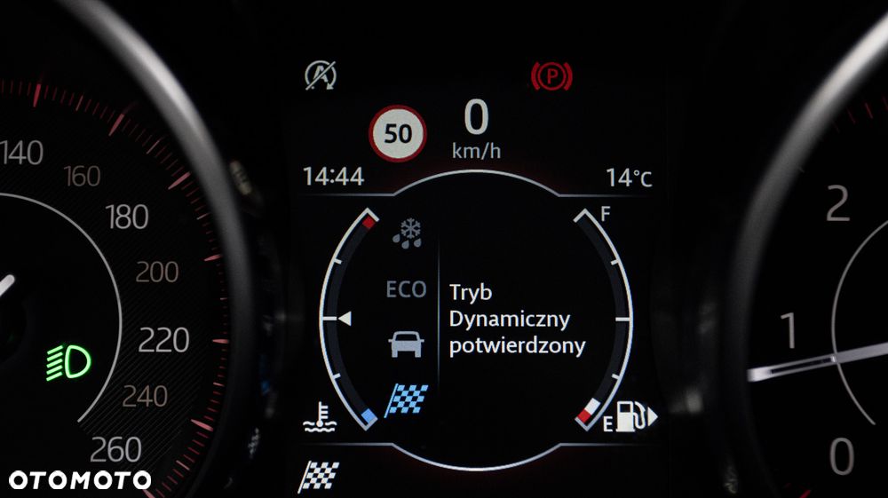 Jaguar E-Pace 2.0 i4D FWD R-Dynamic S - 27