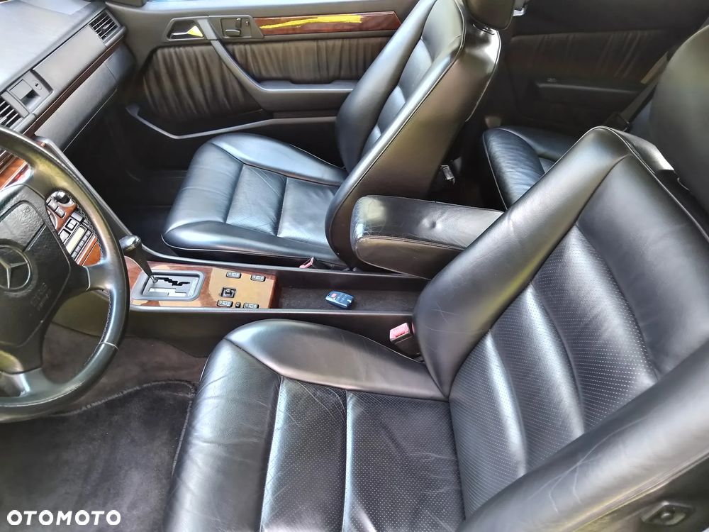 Mercedes-Benz W124 (1984-1993) - 21