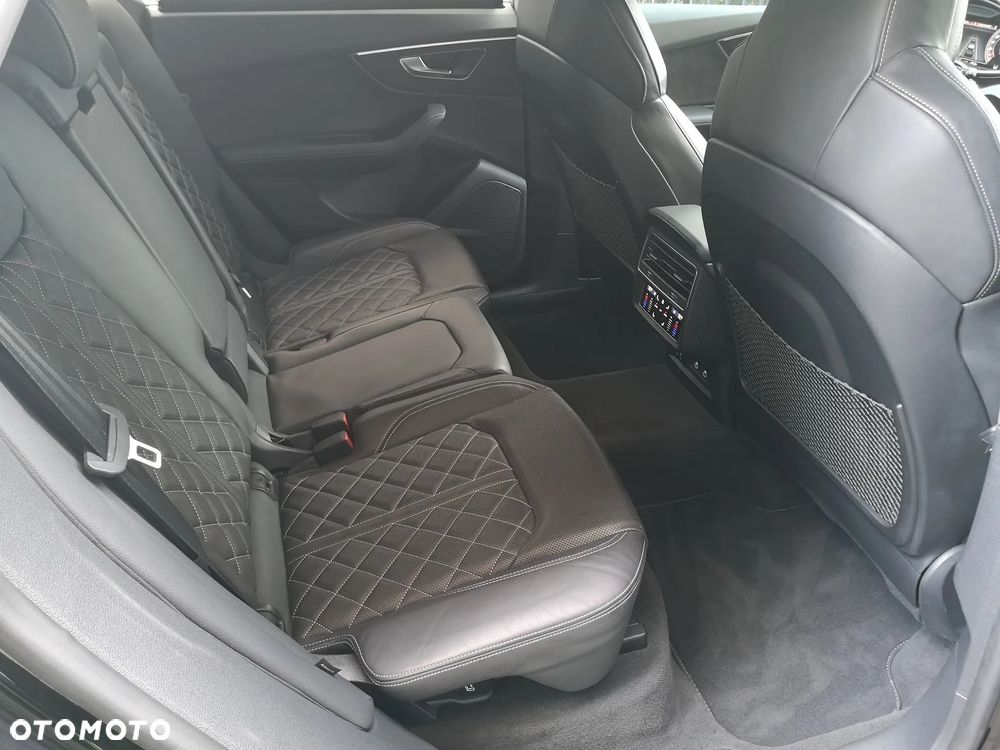 Audi SQ8 TFSI quattro tiptronic - 29
