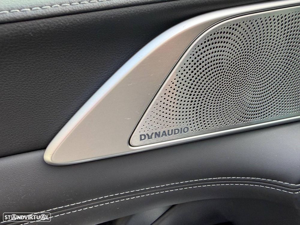 Xpeng G9 98 kWh Long Range + Pack Premium - 15