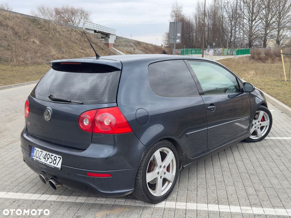 Volkswagen Golf 2.0 GTI - 5