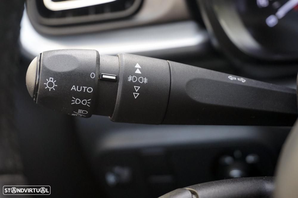 Citroën C3 1.2 PureTech Shine - 20