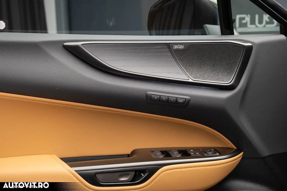 Lexus Seria NX 350h AWD CVT HEV Luxury - 28