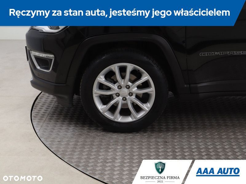Jeep Compass - 17