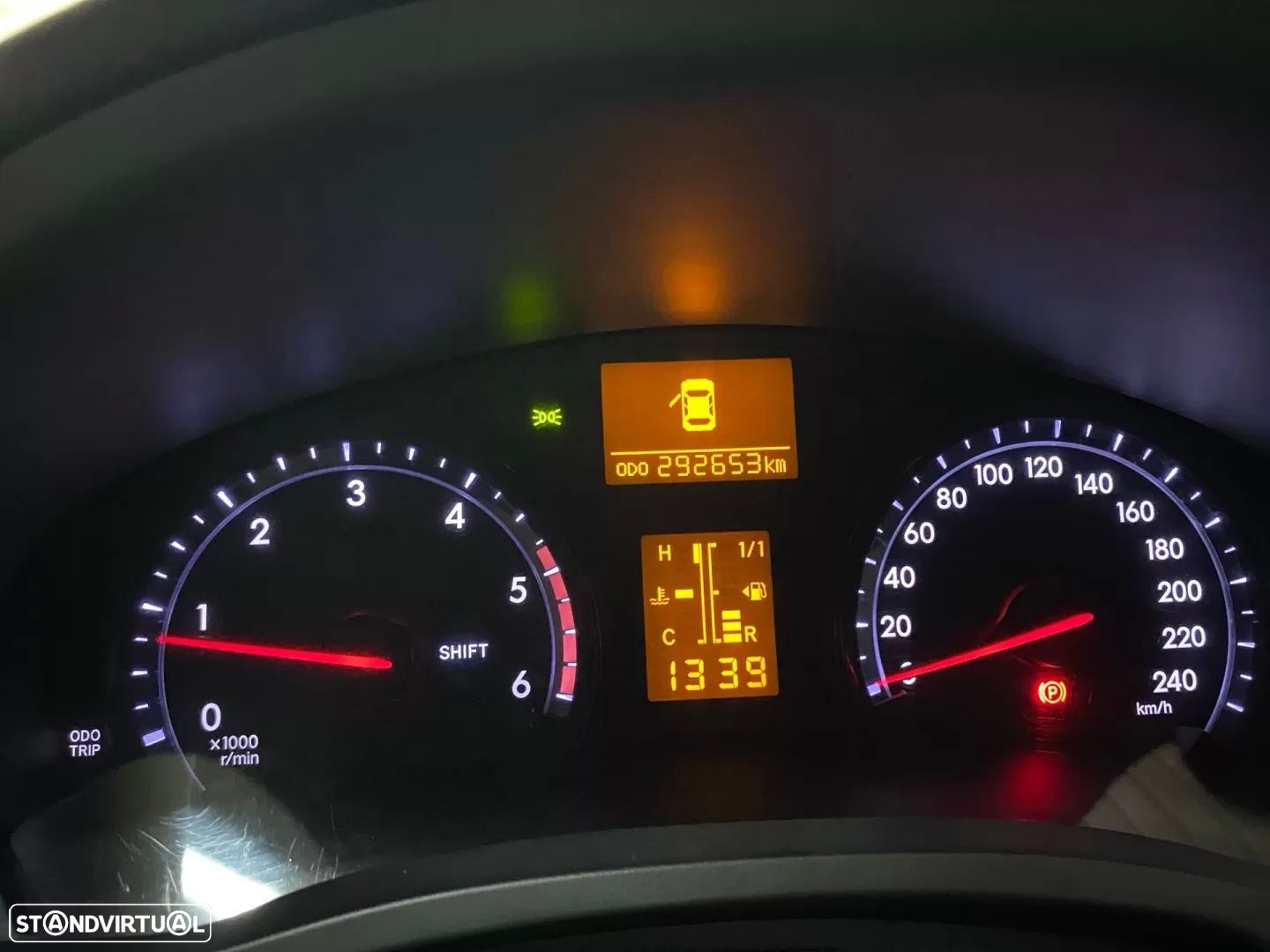 Toyota Avensis SD 2.0 D-4D Exclusive +Navi - 13