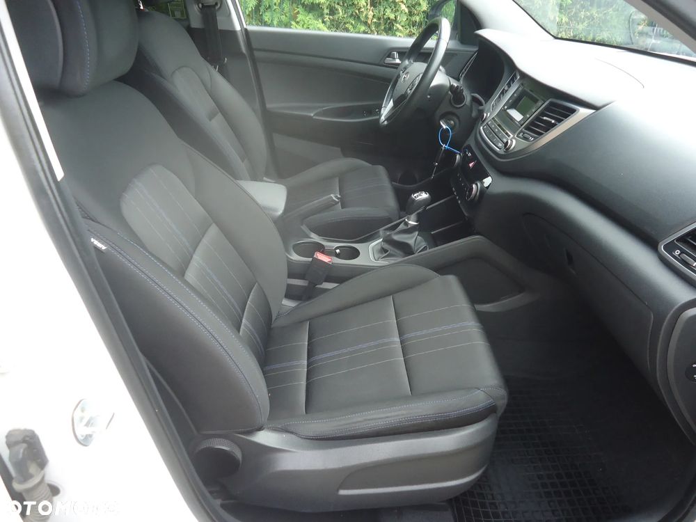 Hyundai Tucson 1.6 GDI BlueDrive Classic 2WD - 12