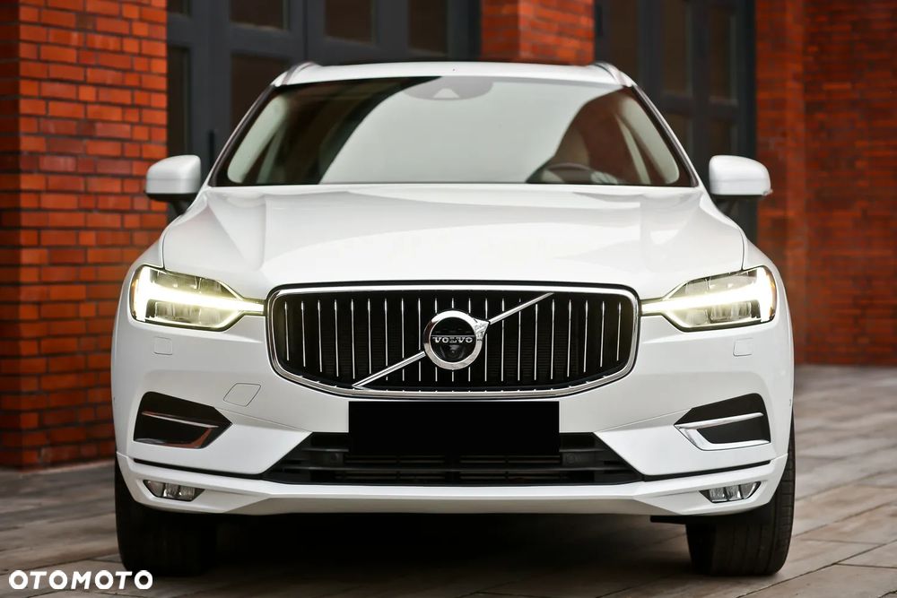 Volvo XC 60 T5 Geartronic Inscription - 1