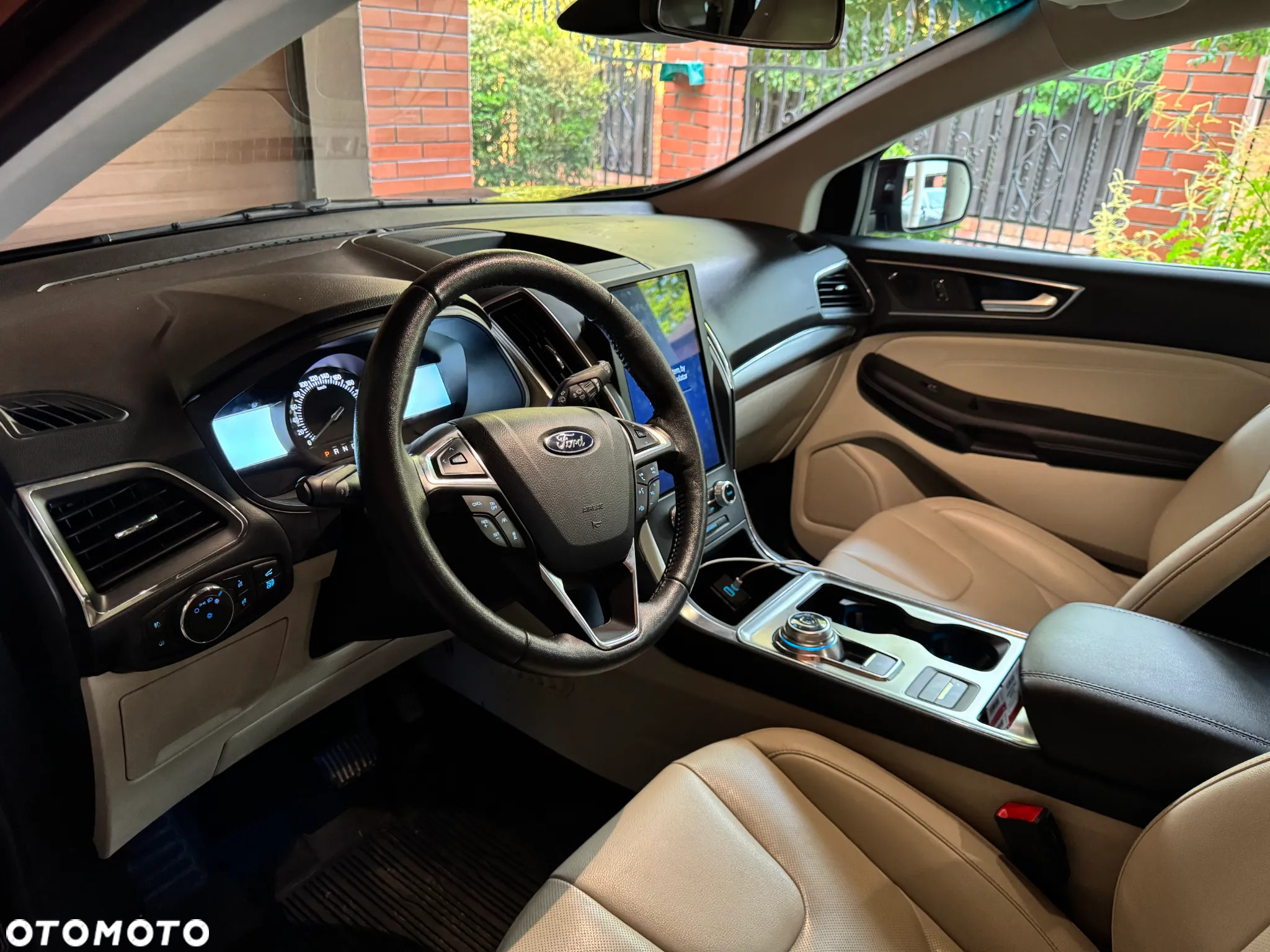 Ford Edge - 9
