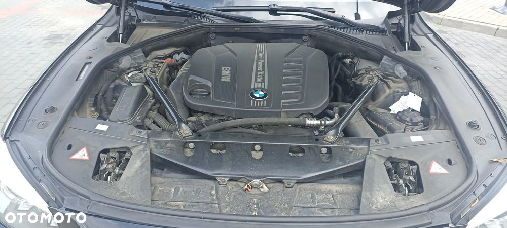 BMW Seria 7 730d - 35