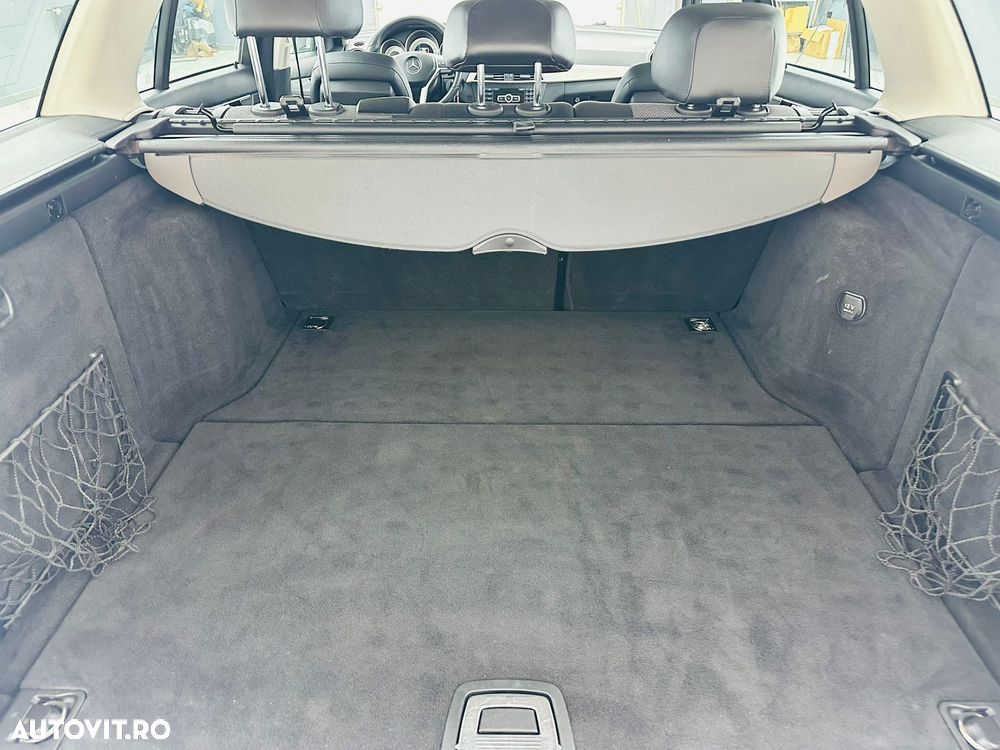 Mercedes-Benz C 200 CDI DPF Automatik BlueEFFICIENCY Special Edition - 22