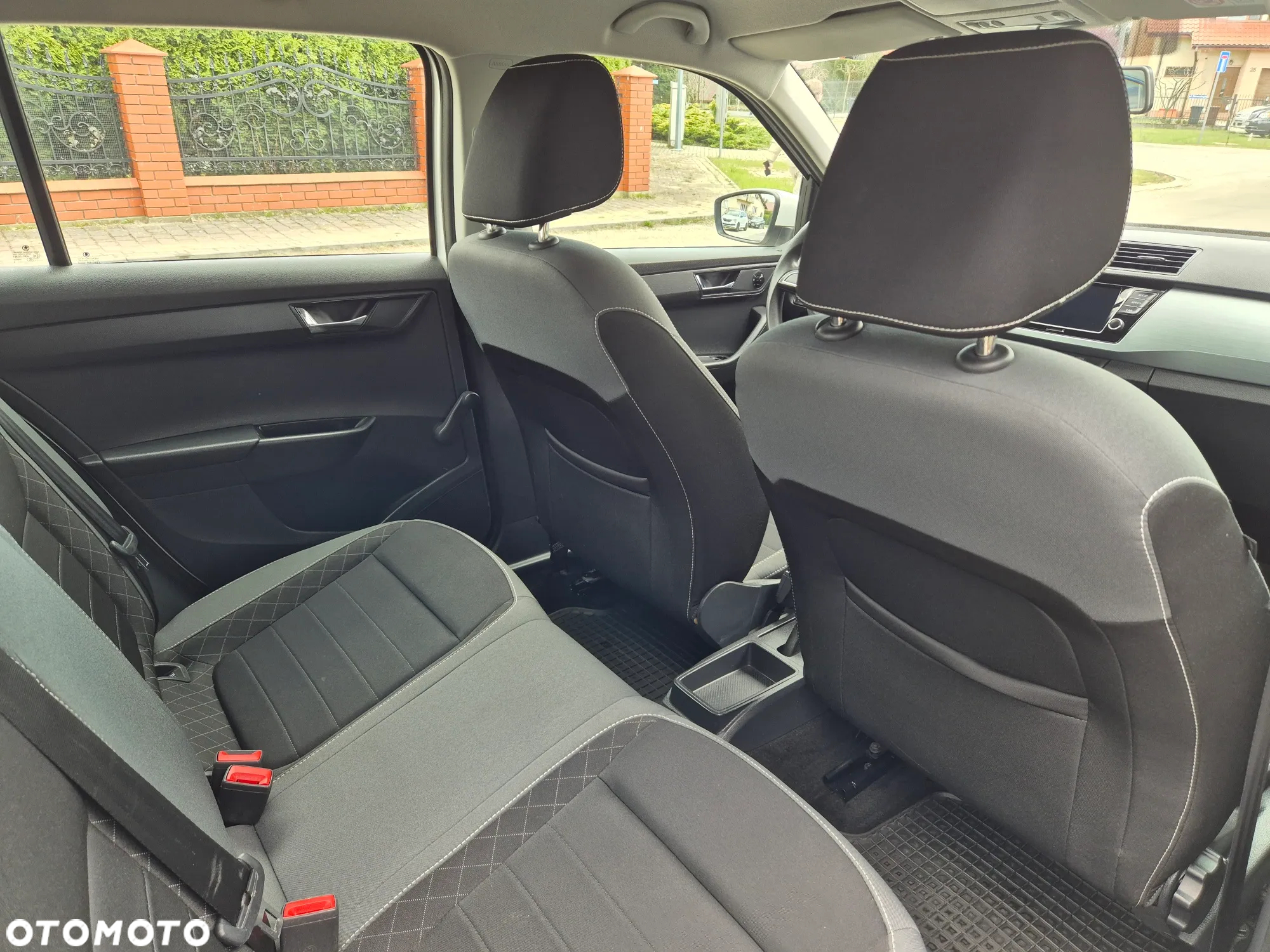 Skoda Fabia 1.0 TSI Ambition - 11