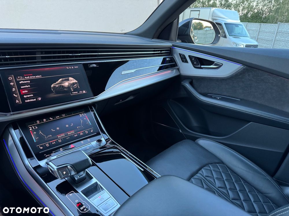 Audi Q8 50 TDI mHEV Quattro Black Edition Tiptronic - 17