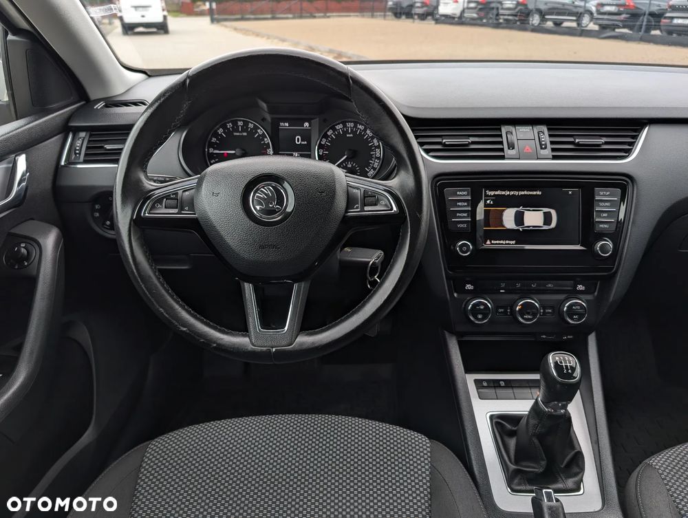 Skoda Octavia 1.6 TDI Style - 27