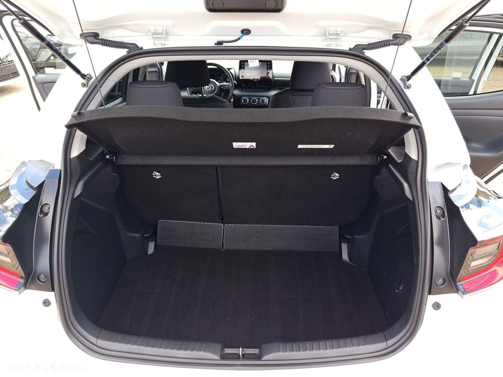 Toyota Yaris 1.5 Comfort CVT - 16