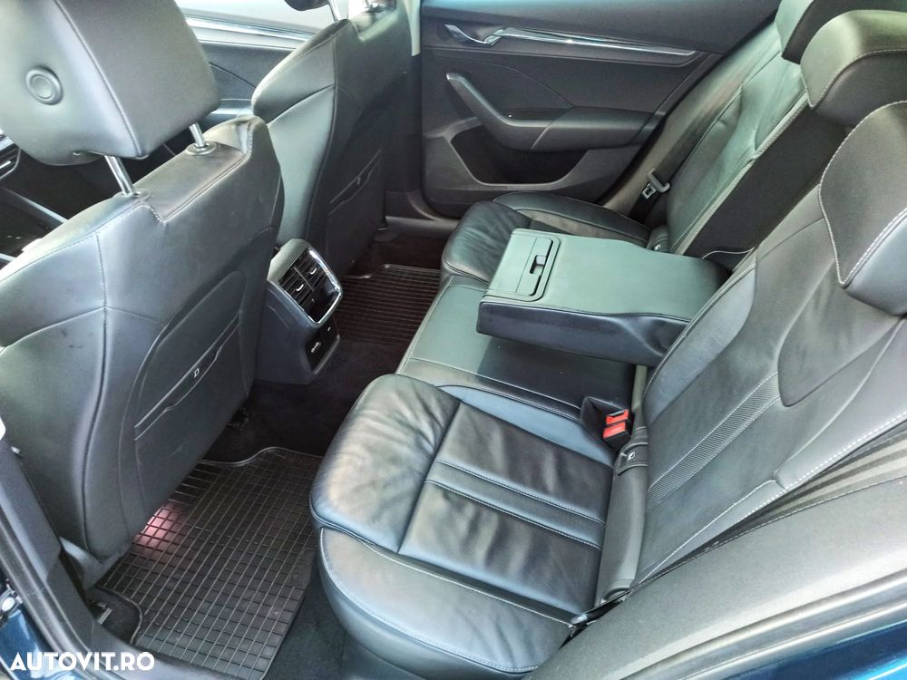 Skoda Octavia 1.5 TSI e-TEC DSG Style - 9