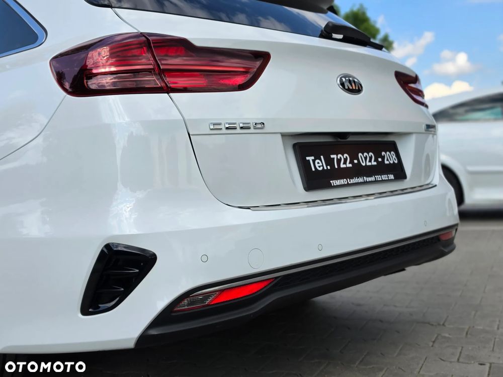 Kia Ceed 1.5 T-GDI DCT7 OPF (48V Mild Hybrid) Platinum Edition - 9
