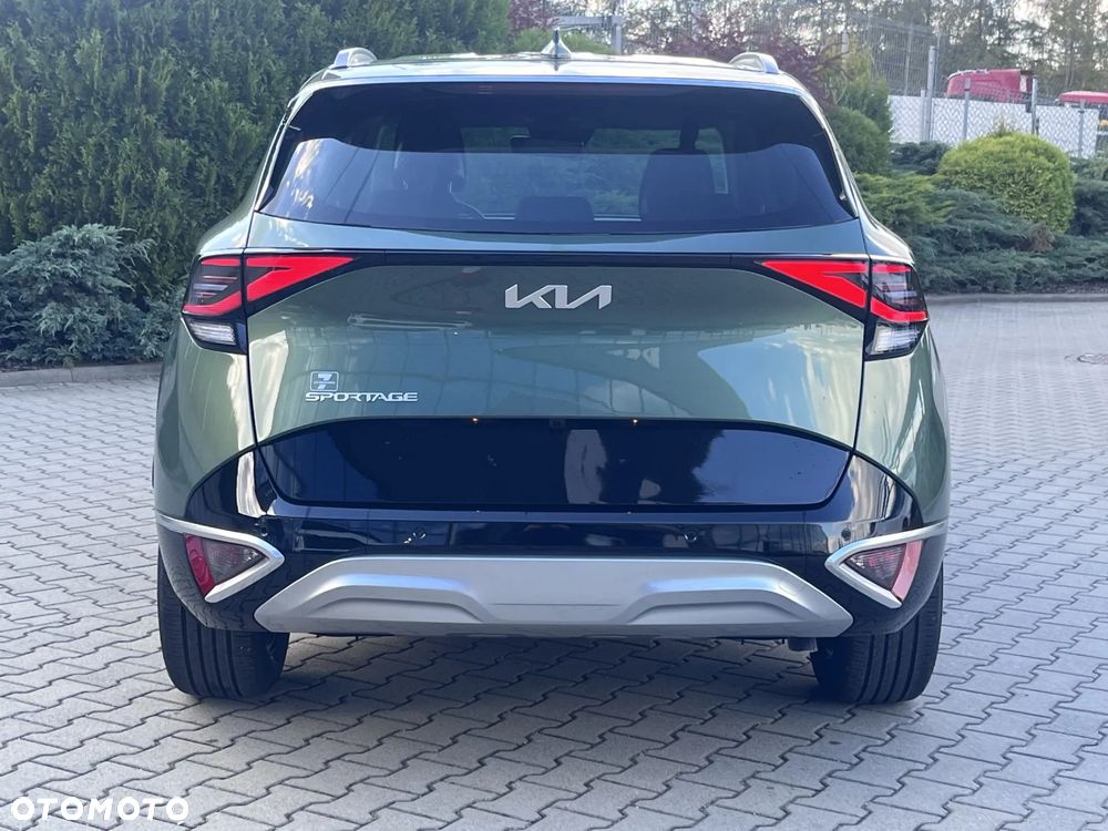 Kia Sportage 1.6 T-GDI Business Line 4WD DCT - 6