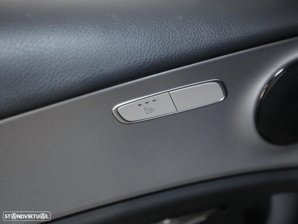 Mercedes-Benz E 300 de Avantgarde - 15