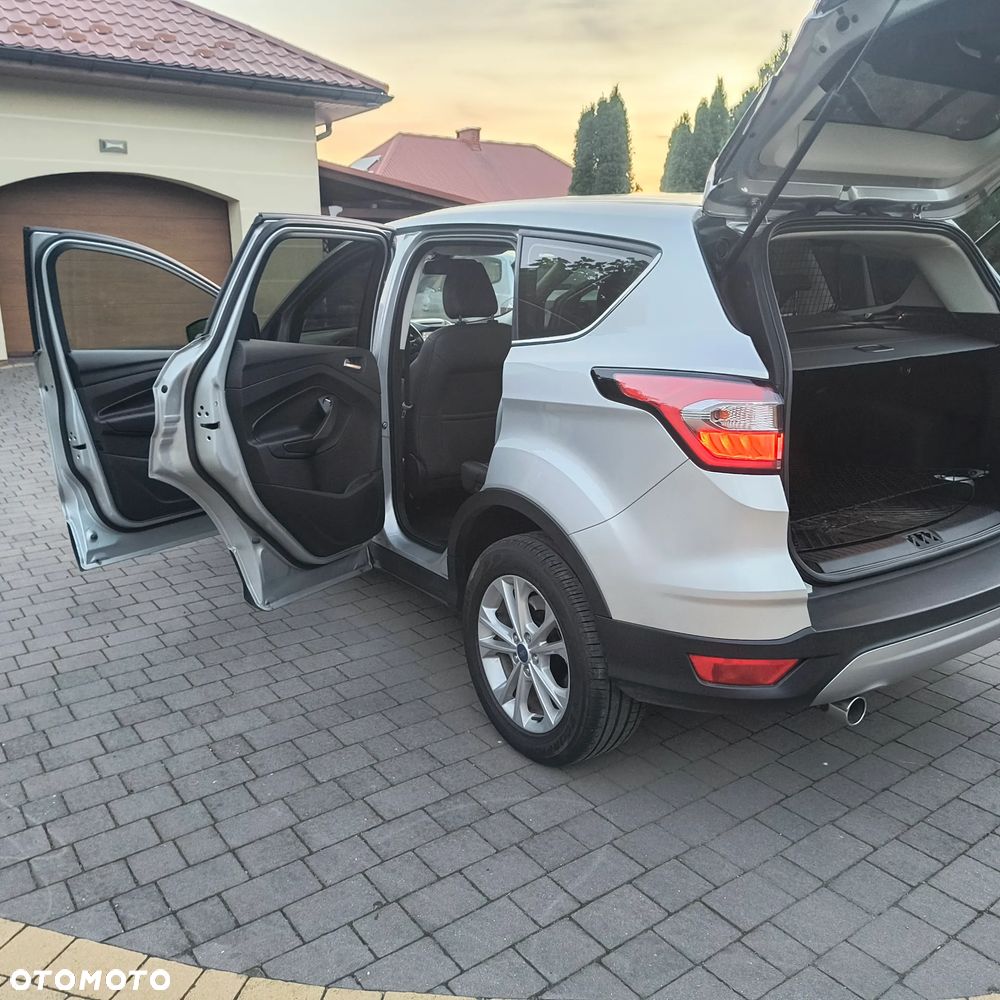 Ford Kuga 2.0 TDCi 4WD Titanium - 16