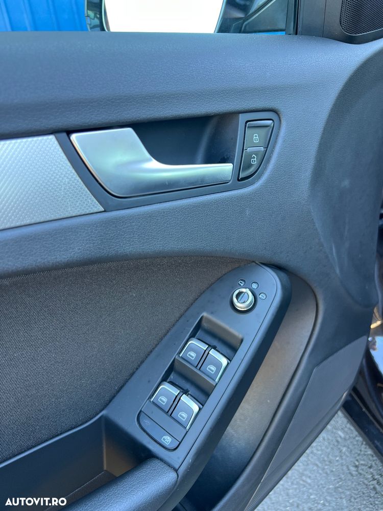 Audi A4 2.0 TDI Multitronic Avant - 12