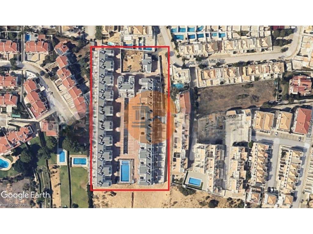 Pés na Água - Grande imagem: 2/25