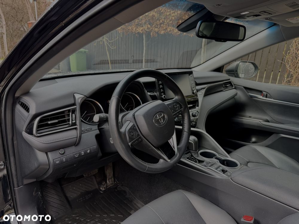 Toyota Camry 2.5 Hybrid Executive CVT - 7