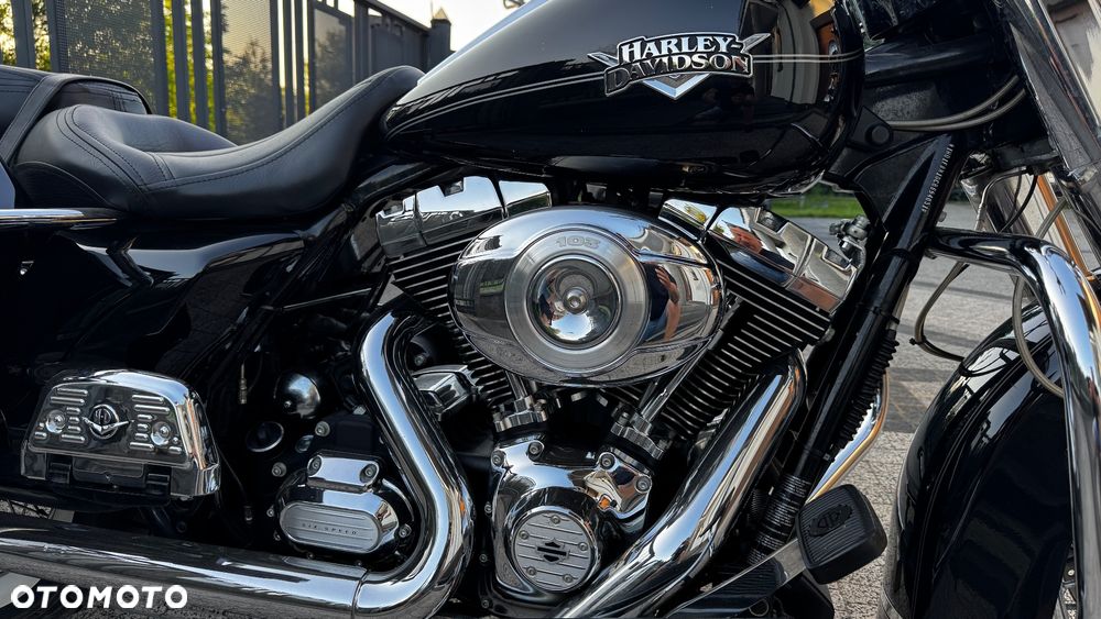 Harley-Davidson Touring Road King - 12