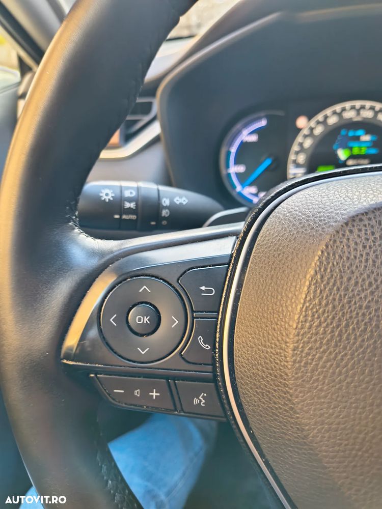 Toyota RAV4 2.5 VVT-iE 4x4 Luxury Premium - 12