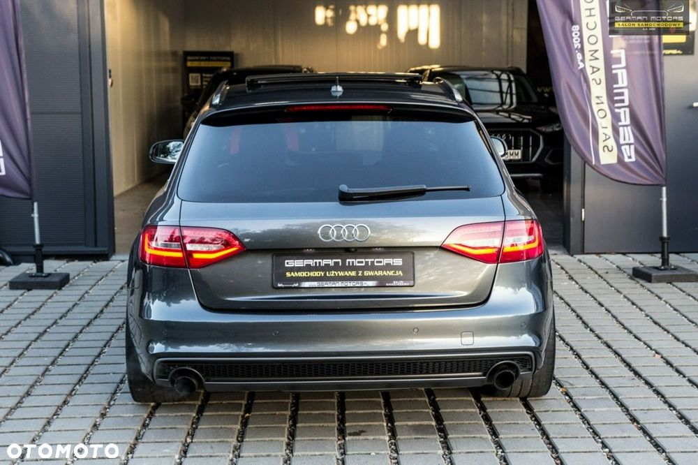 Audi A4 Avant 2.0 TFSI quattro S tronic S line Sportpaket - 17