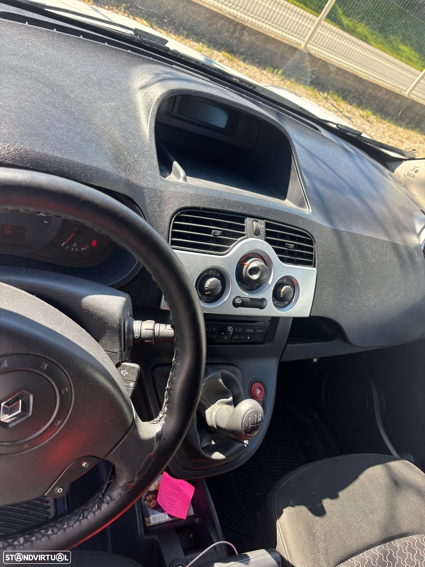 Renault Kangoo 1.5 dCi Confort - 9