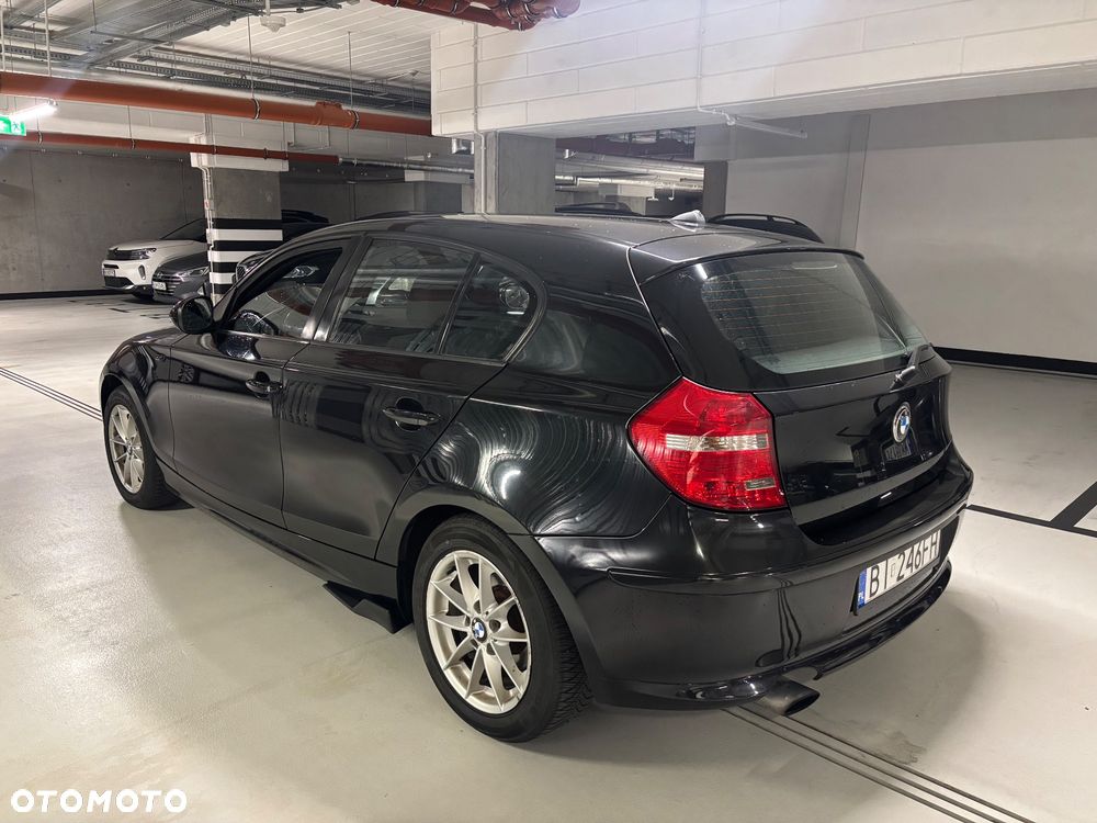 BMW Seria 1 116d Sport Line - 16