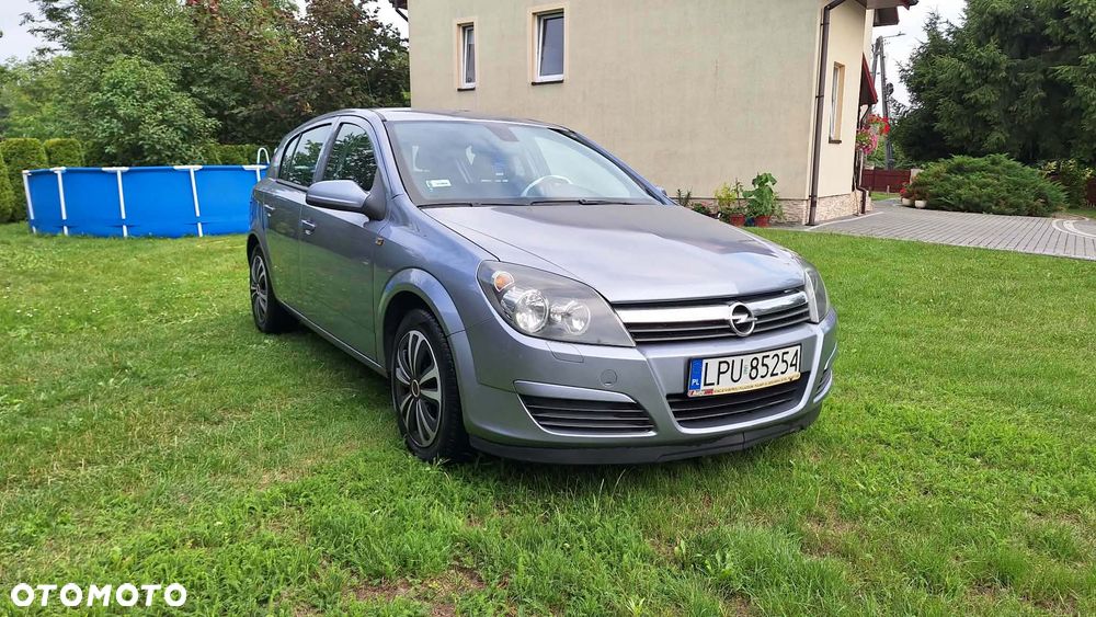 Opel Astra 1.3 CDTI Enjoy - 1