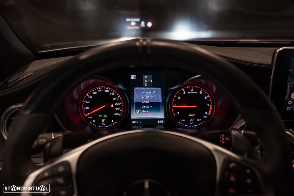 Mercedes-Benz C 63 AMG S - 23
