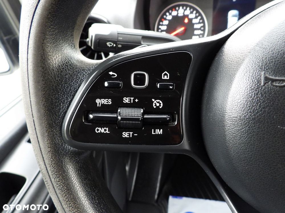 Mercedes-Benz SPRINTER 316 BRYGADÓWKA  6 MIEJSC TEMPOMAT NAWIGACJA LEDY AUTOMAT  KLIMATYZACJA  160KM - 27