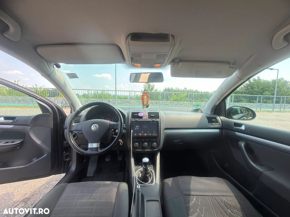 Volkswagen Golf 1.6 Trendline - 2