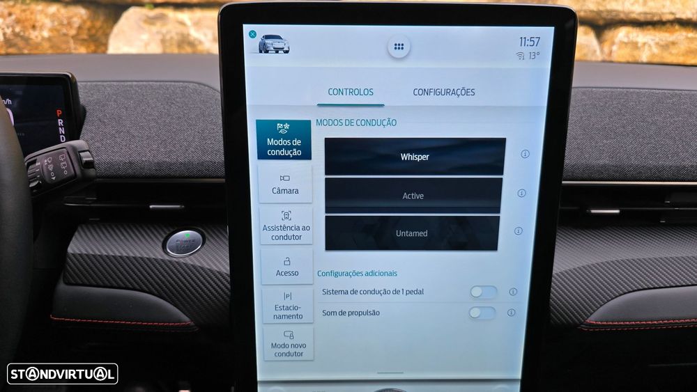 Ford Mustang Mach-E AWD - 39