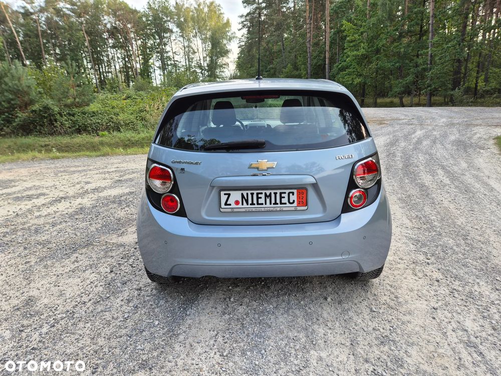 Chevrolet Aveo 1.6 LTZ - 11