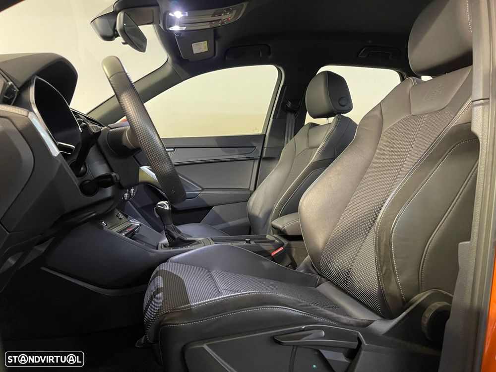 Audi Q3 45 TFSIe S tronic S line - 13