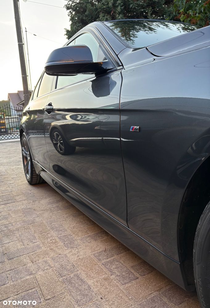 BMW Seria 3 318d M Sport Shadow - 7