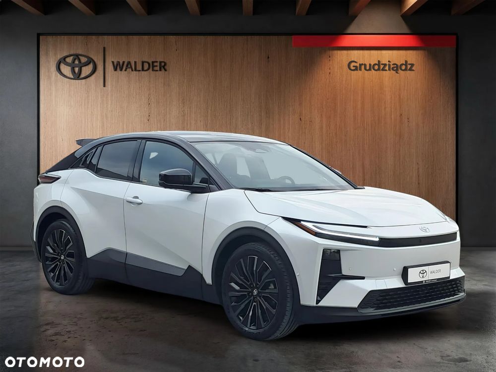 Toyota C-HR+ - 8