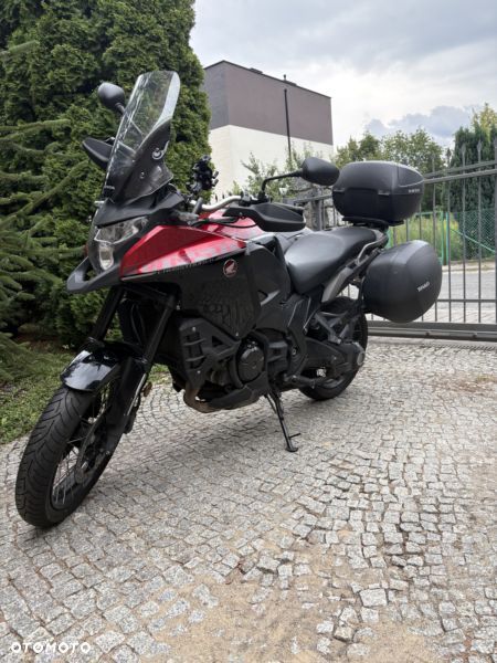Honda VFR - 1