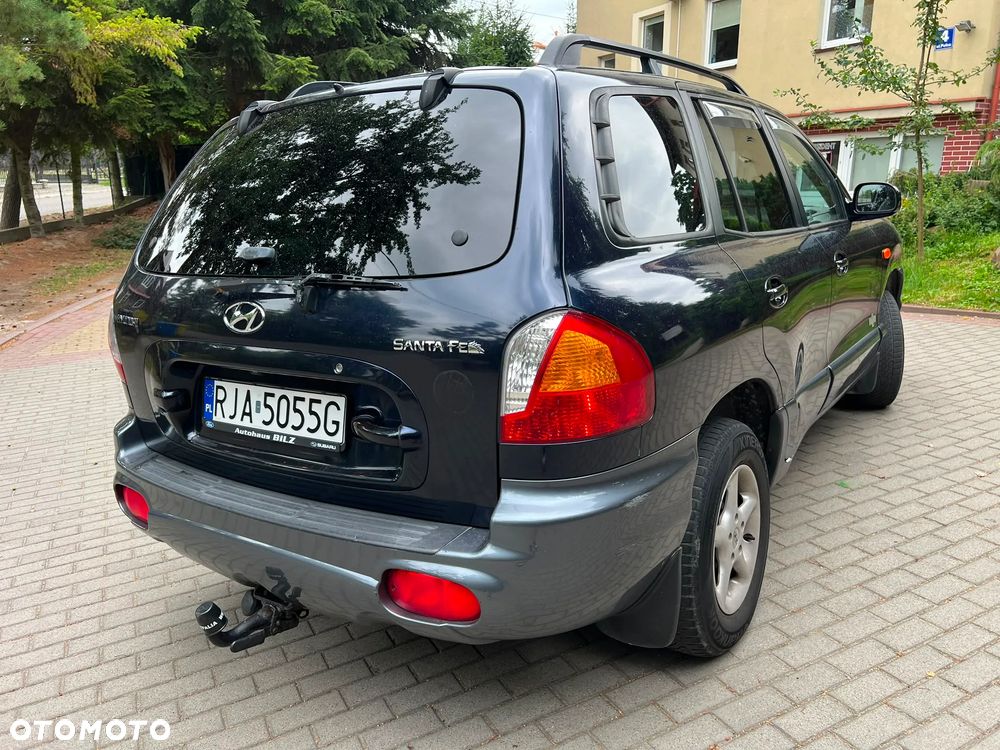 Hyundai Santa Fe - 4