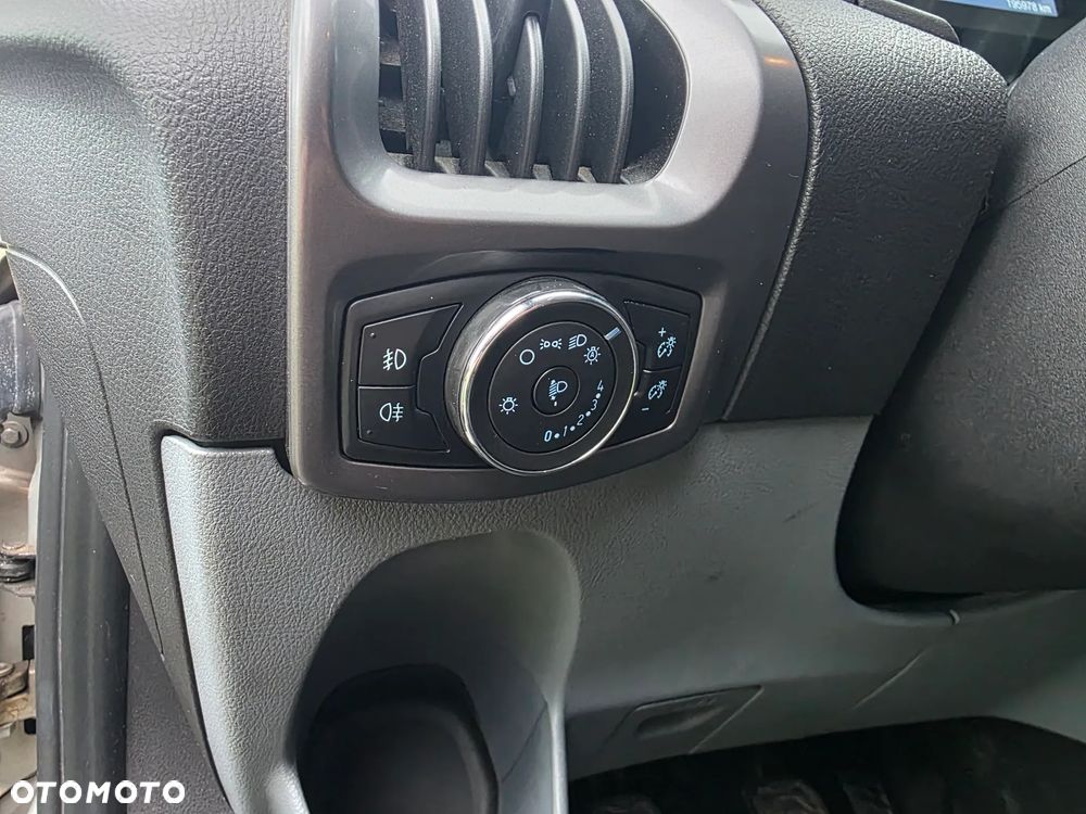 Ford Transit Custom - 28