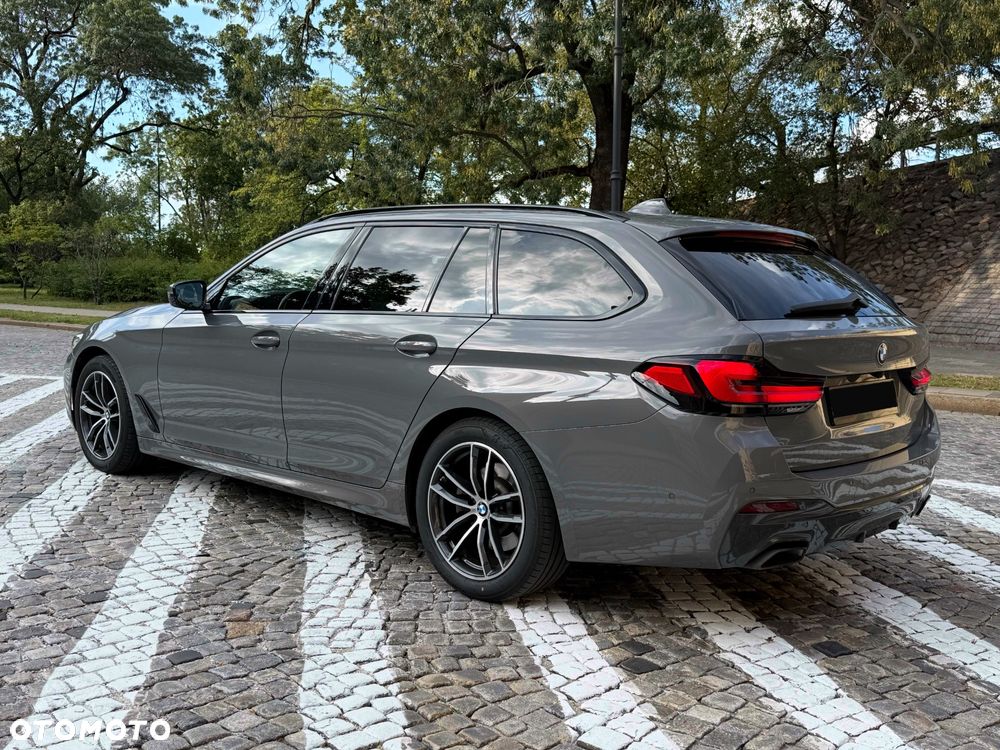 BMW Seria 5 520d M Sport Edition - 2