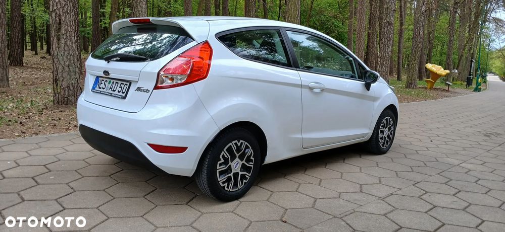 Ford Fiesta 1.25 Celebration - 8