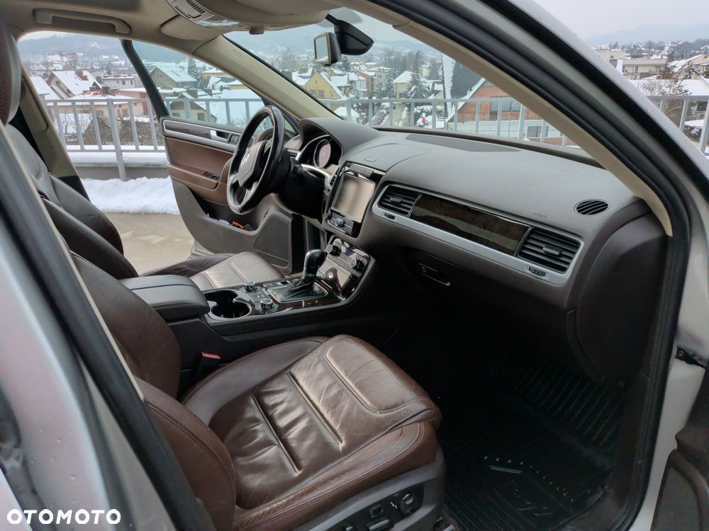 Volkswagen Touareg - 14